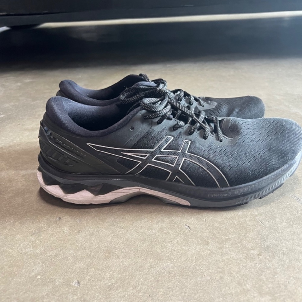 ASICS Running Shoes - Picture 4 of 4
